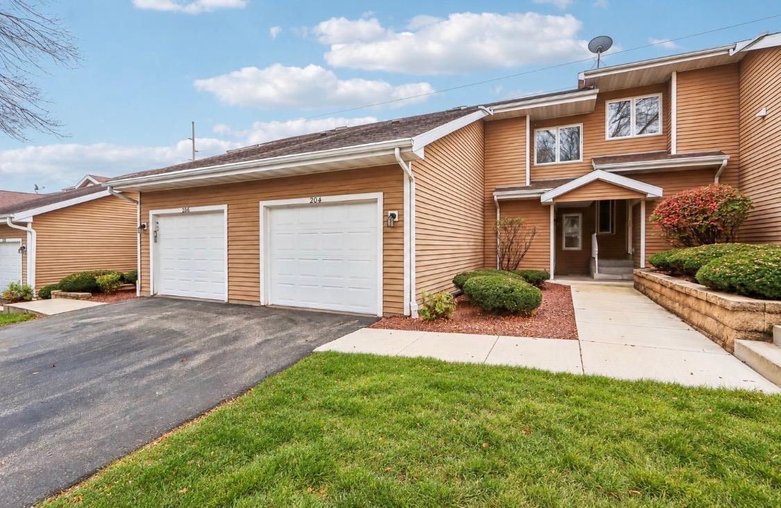 204 Creek Edge Court — photo