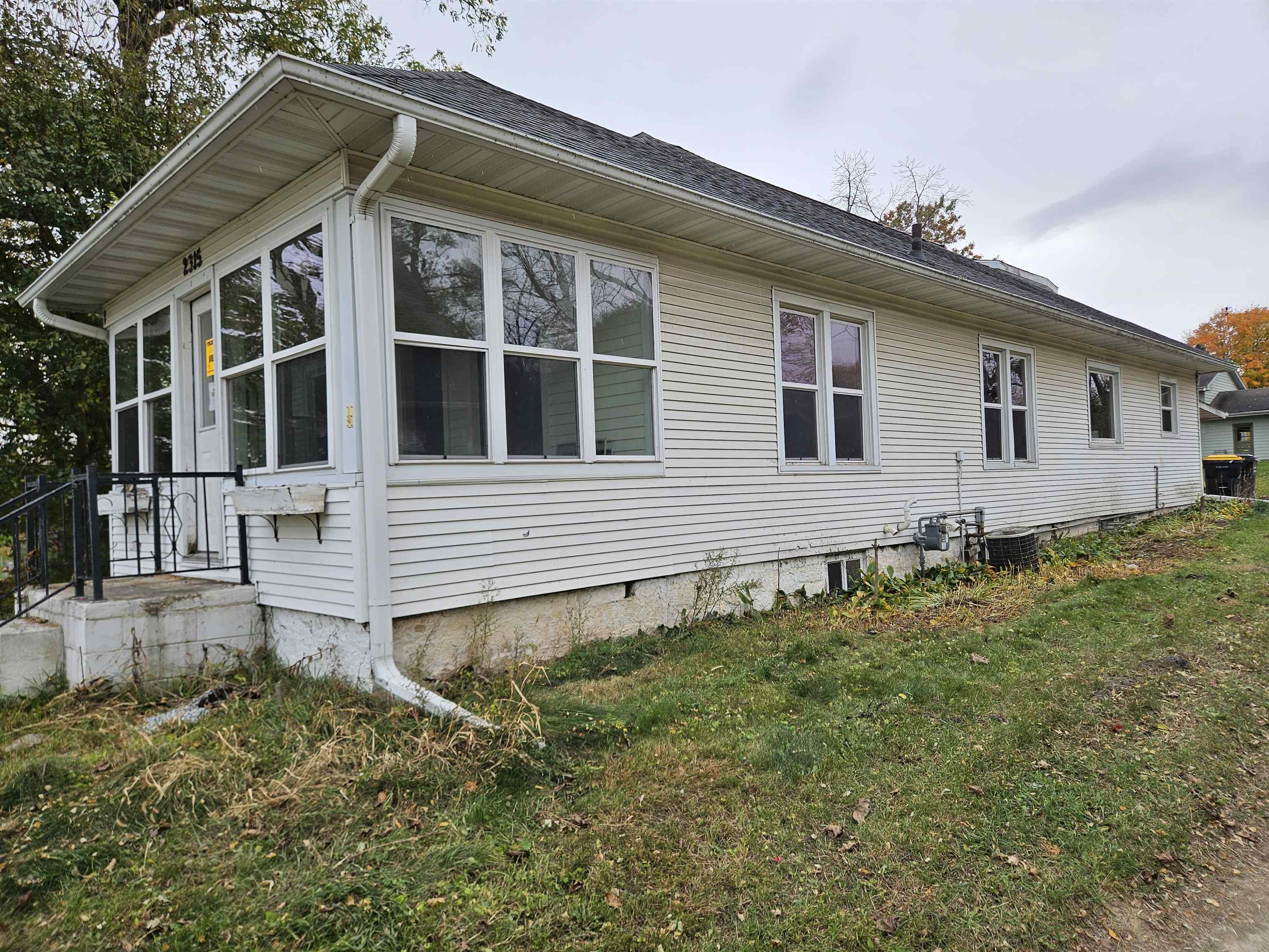 2315 Superior Street — photo