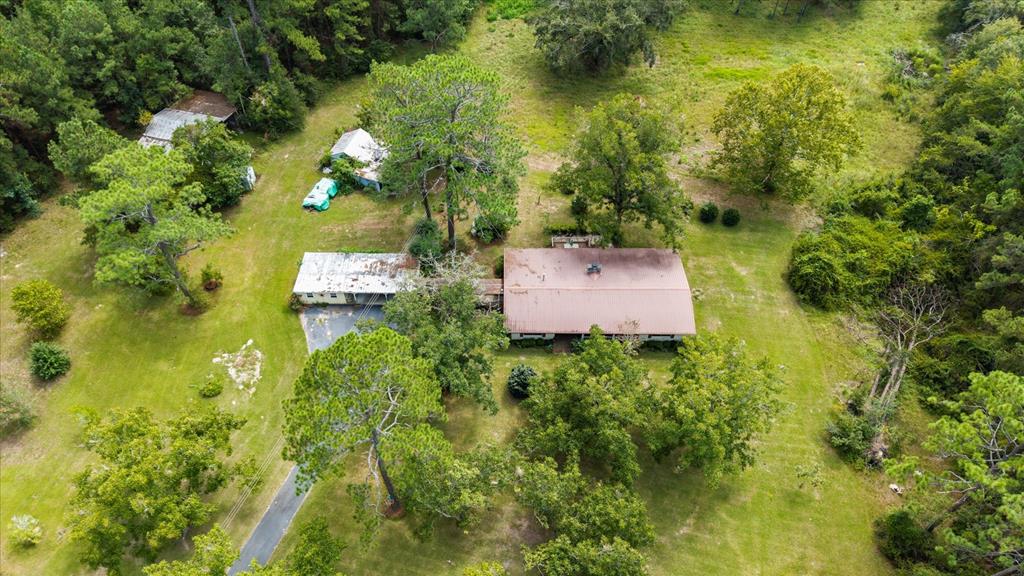 8009 N Webb Rd — photo