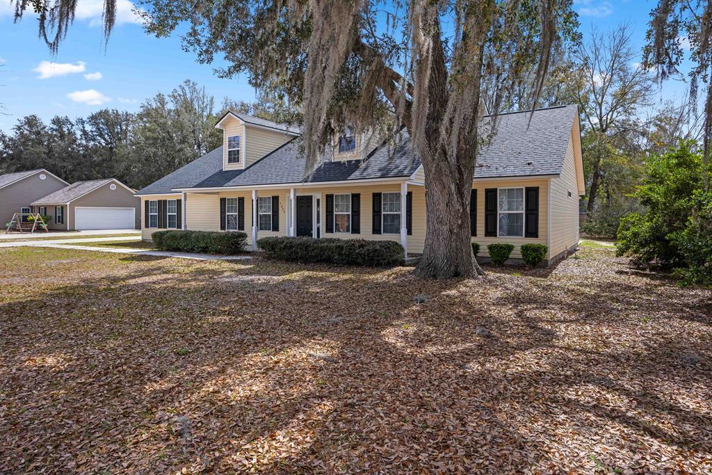 5804 Live Oak Dr — photo
