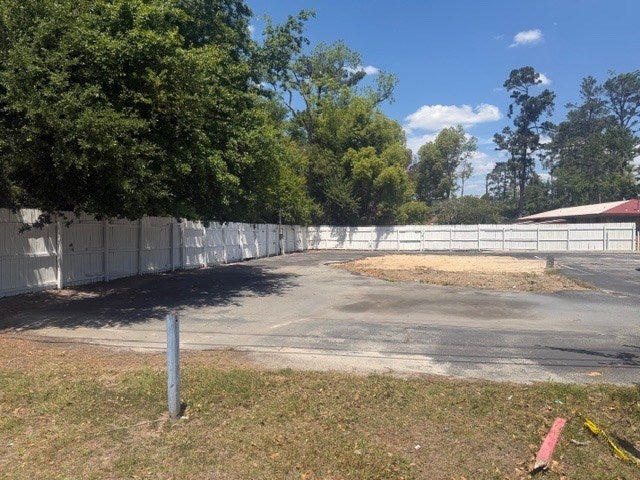 2300 Bemiss Rd, Valdosta, GA 31602 — photo 2