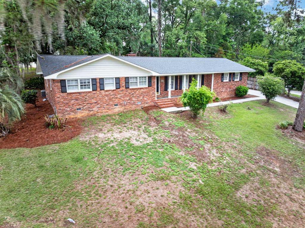 2020 Wood Valley Drive — photo