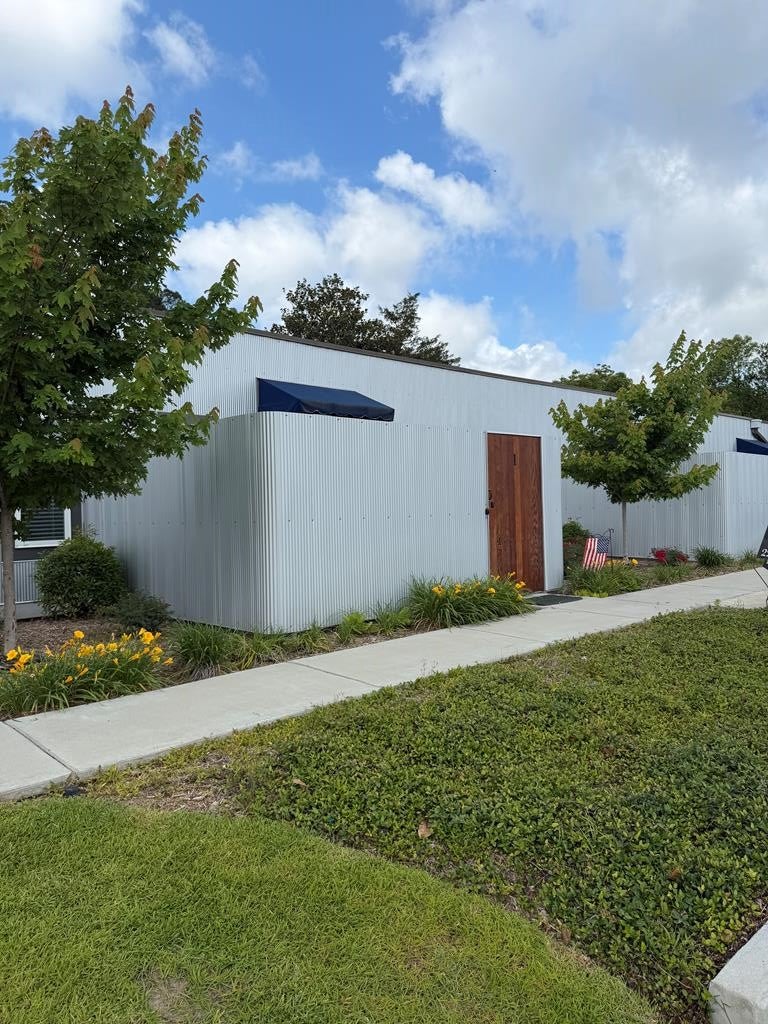 205 Dogwood Dr I — photo