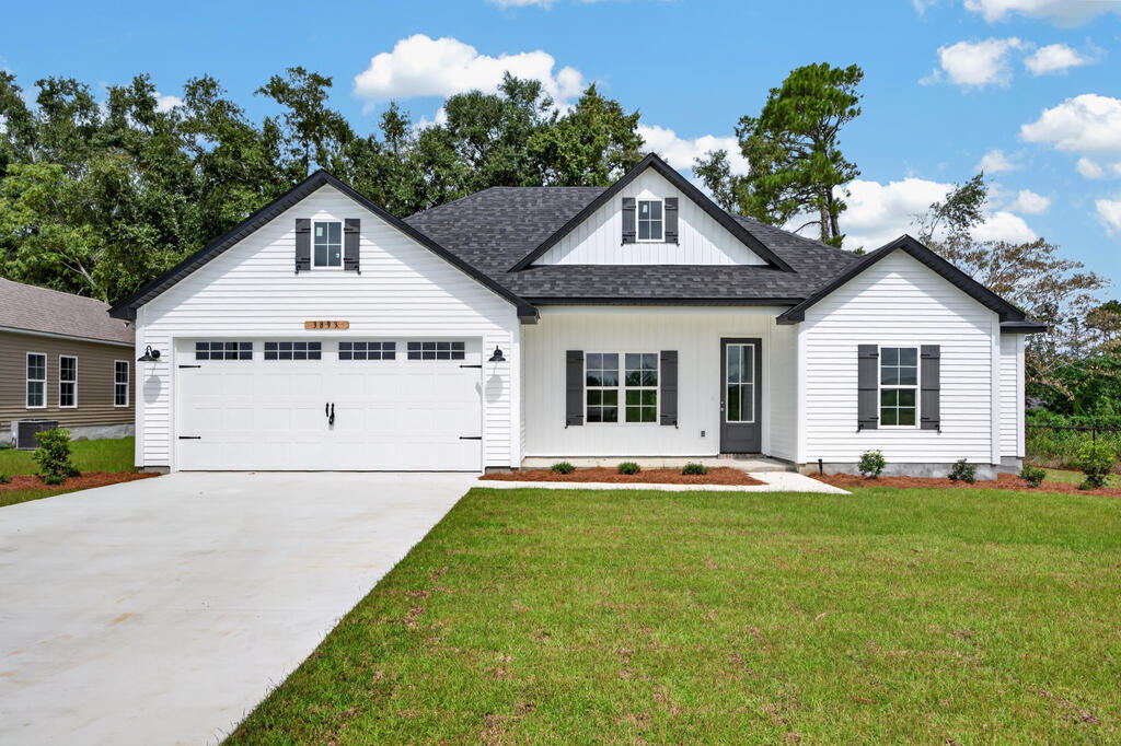 3893 Duchess Ct — photo