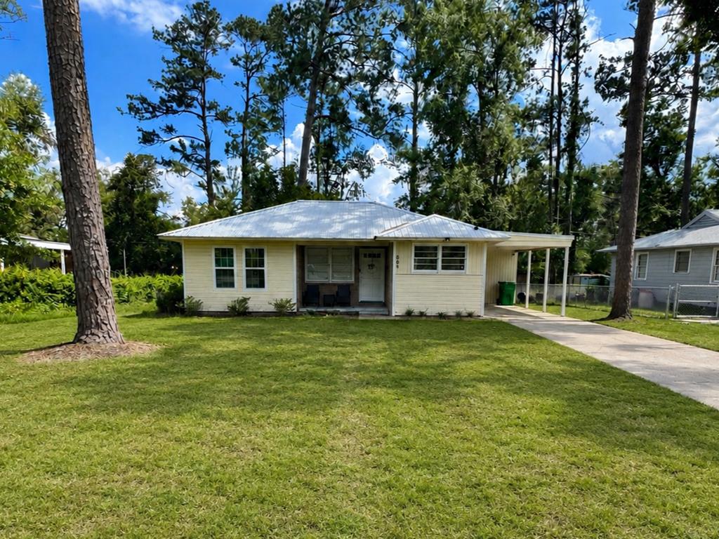 803 Ridgeway Drive — photo