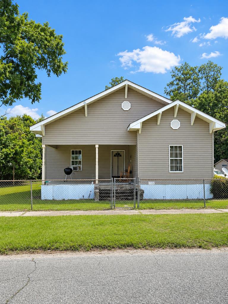 316A E Railroad Street — photo