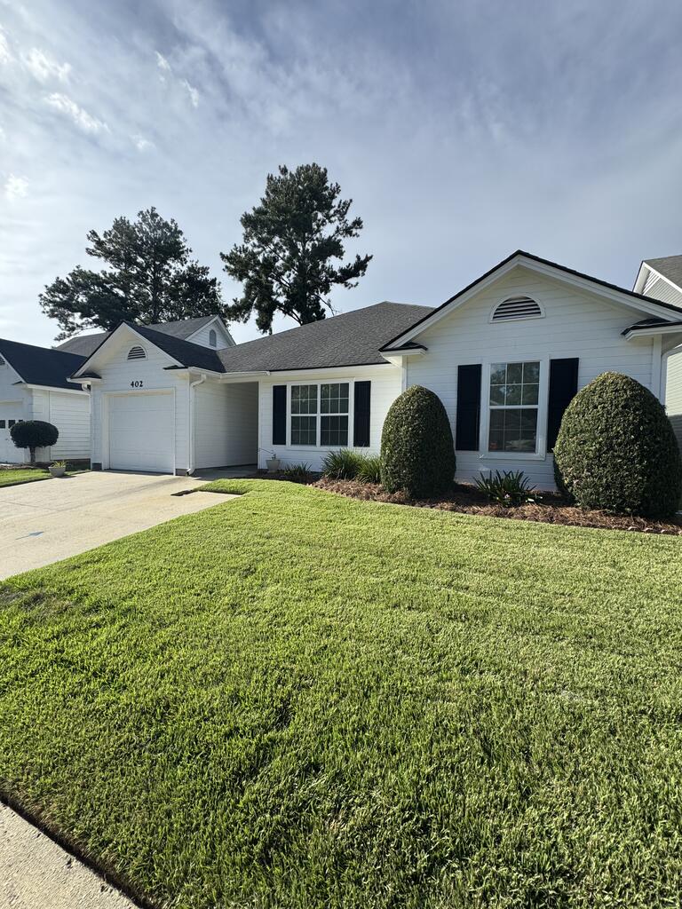 402 Georgetown Circle — photo