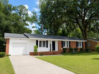 2415 Deborah Drive — photo