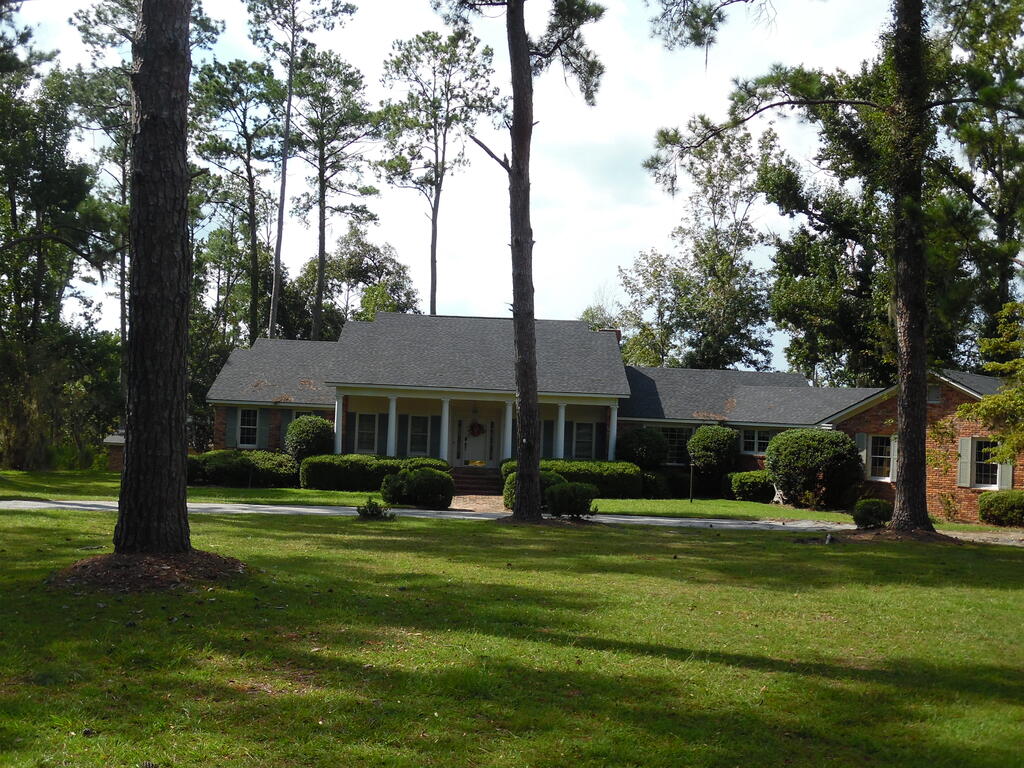 912 S Lakeshore Drive — photo
