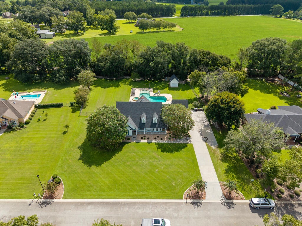 5609 Barber Circle — photo