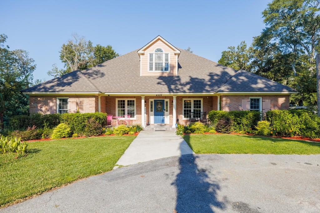 4509 Golden Oaks Dr — photo