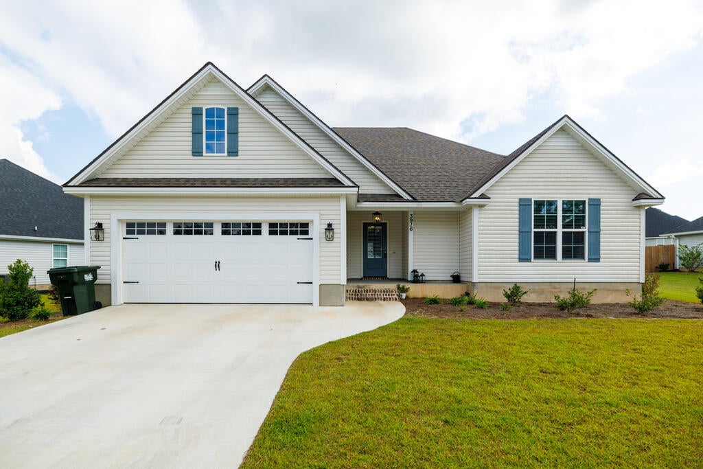 3916 Landing Circle — photo