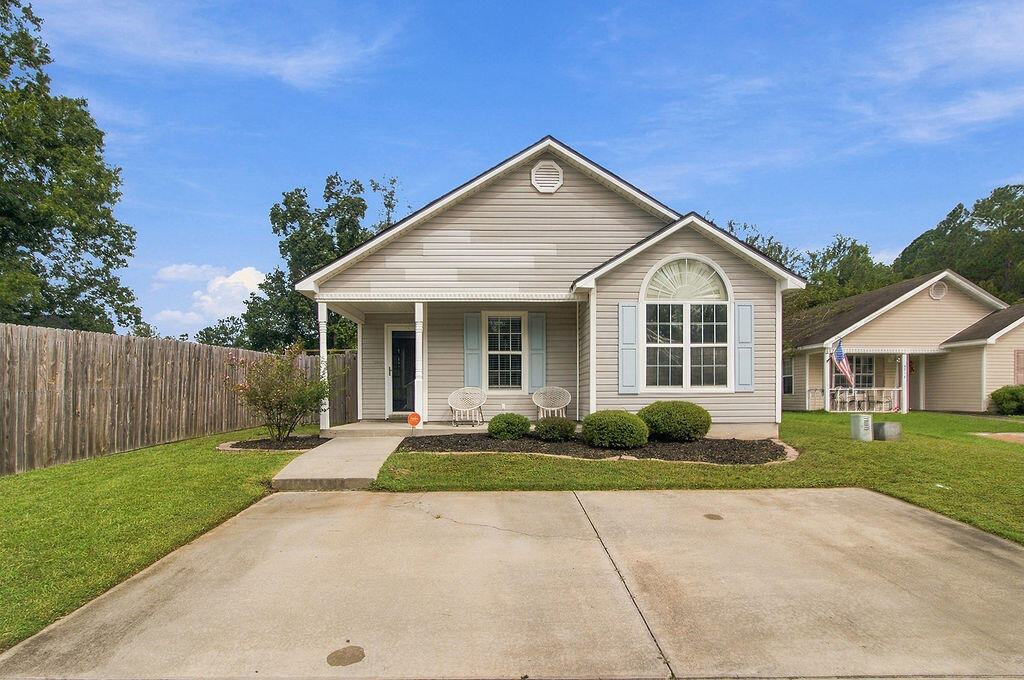 4076 Chadwyck Dr. — photo