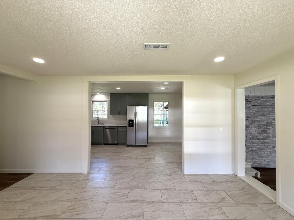 303 E Mitchell Street, Adel, GA 31620 — photo 3