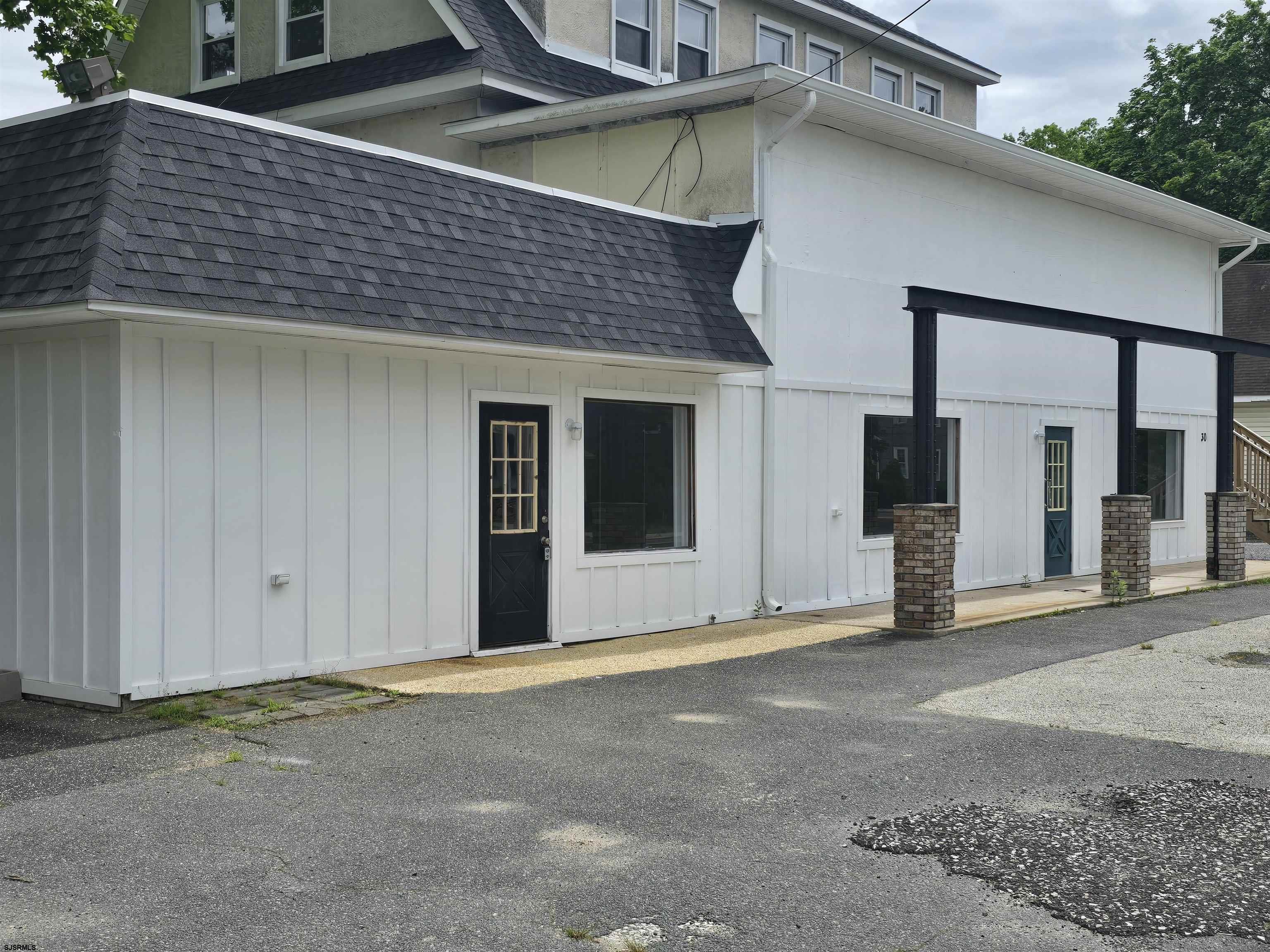 30 Mill Street — photo