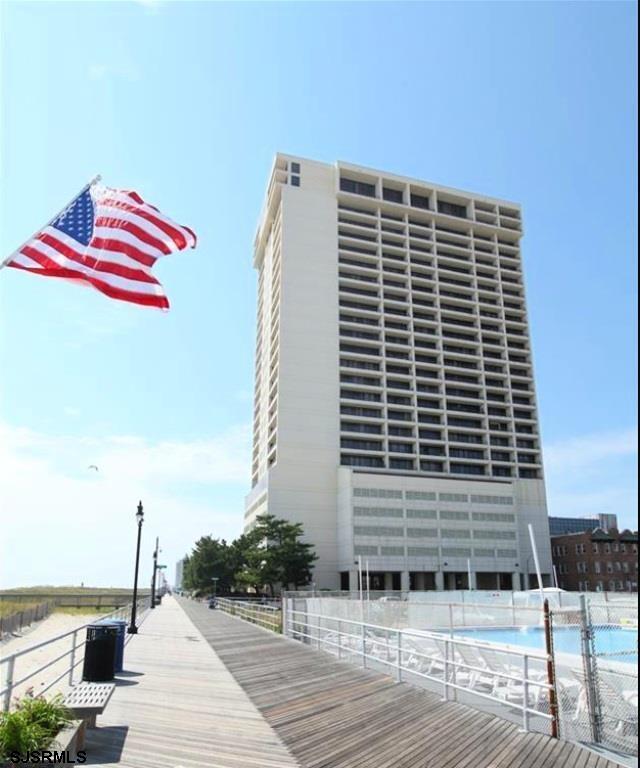 3851 Boardwalk 1108 — photo