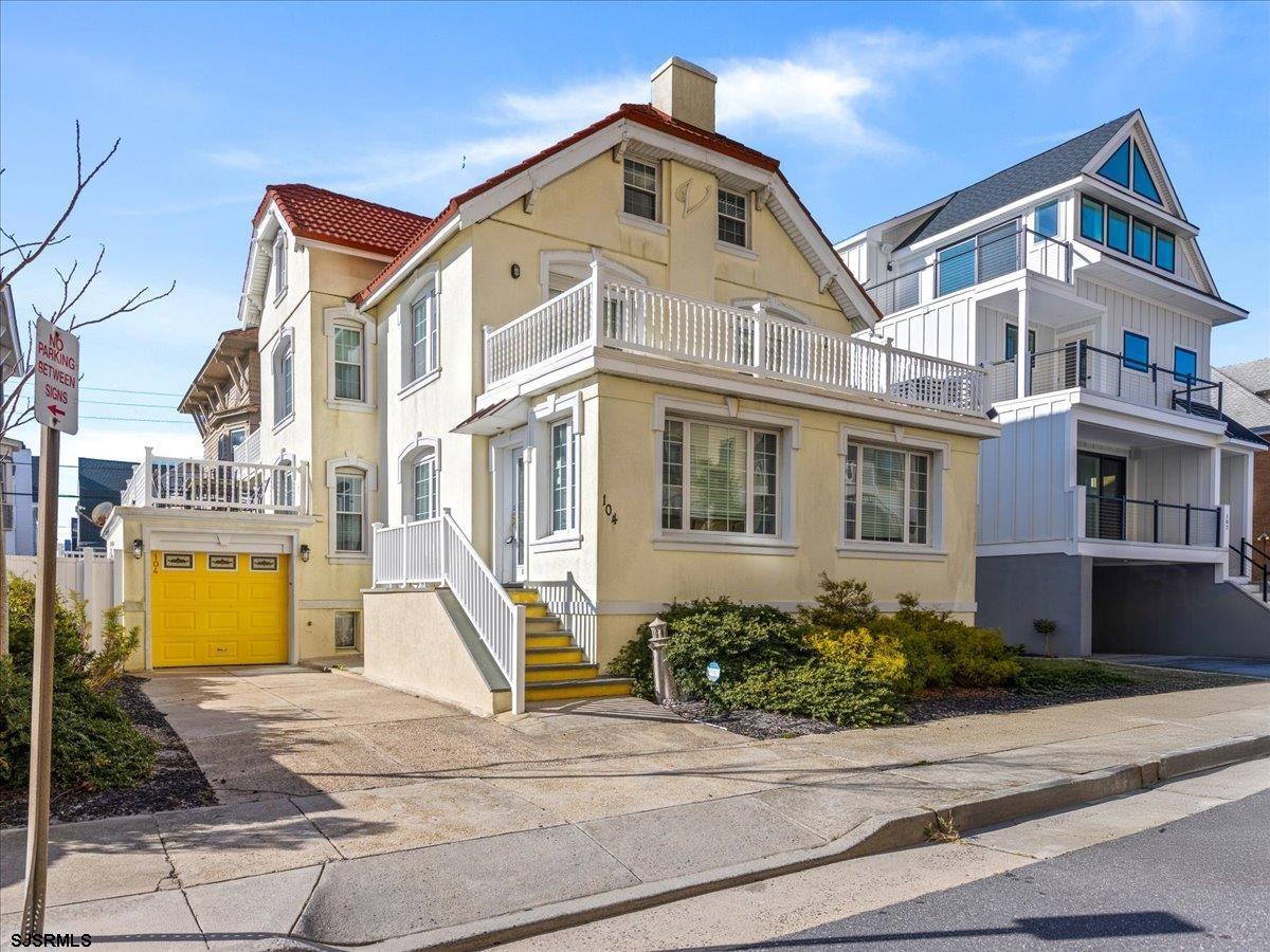 104 S Oakland Ave — photo