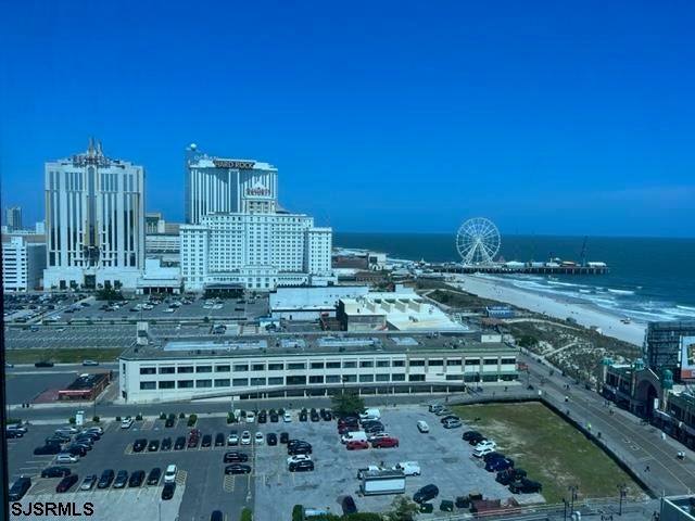 1515 Boardwalk 1704 — photo