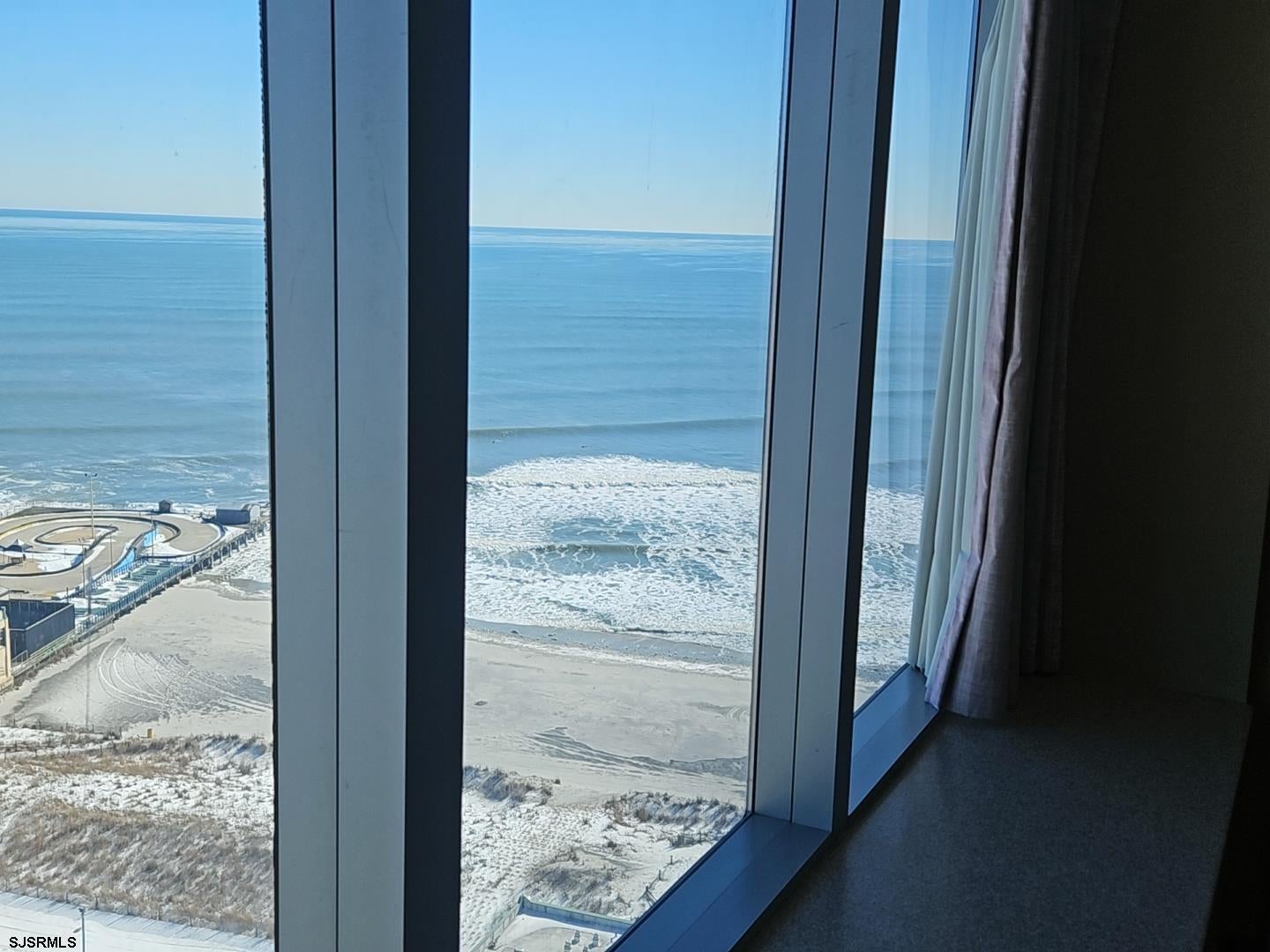 1515 Boardwalk 2102 — photo
