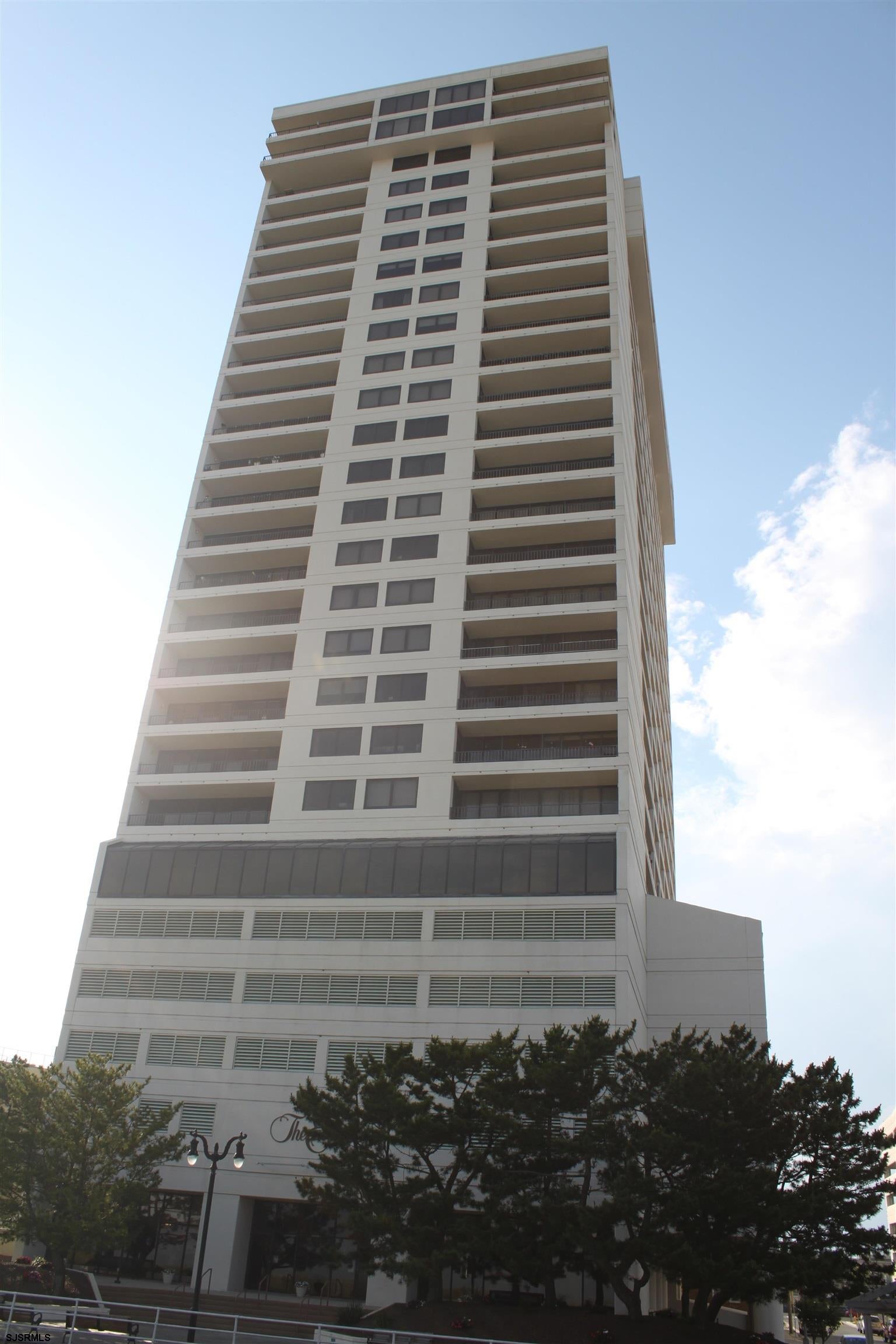 3851 Boardwalk 1601 — photo
