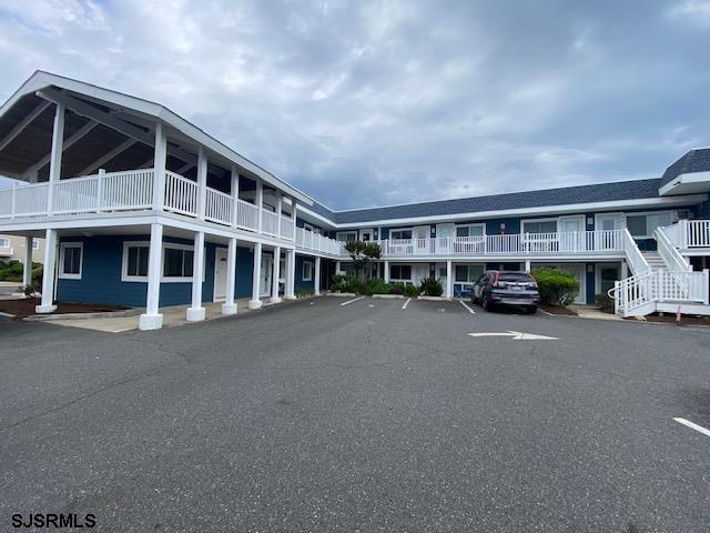 212 W Brigantine — photo