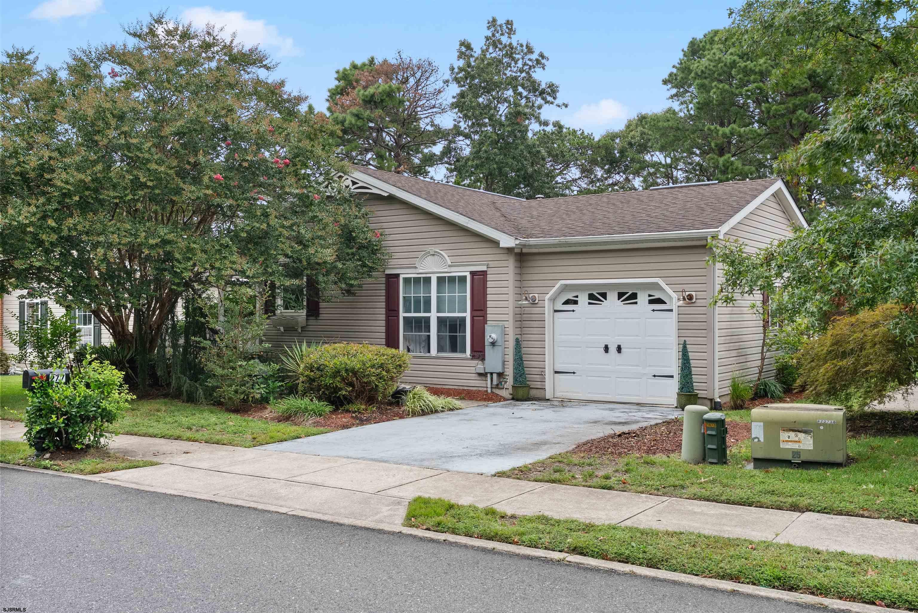 277 Greenbriar Ct — photo