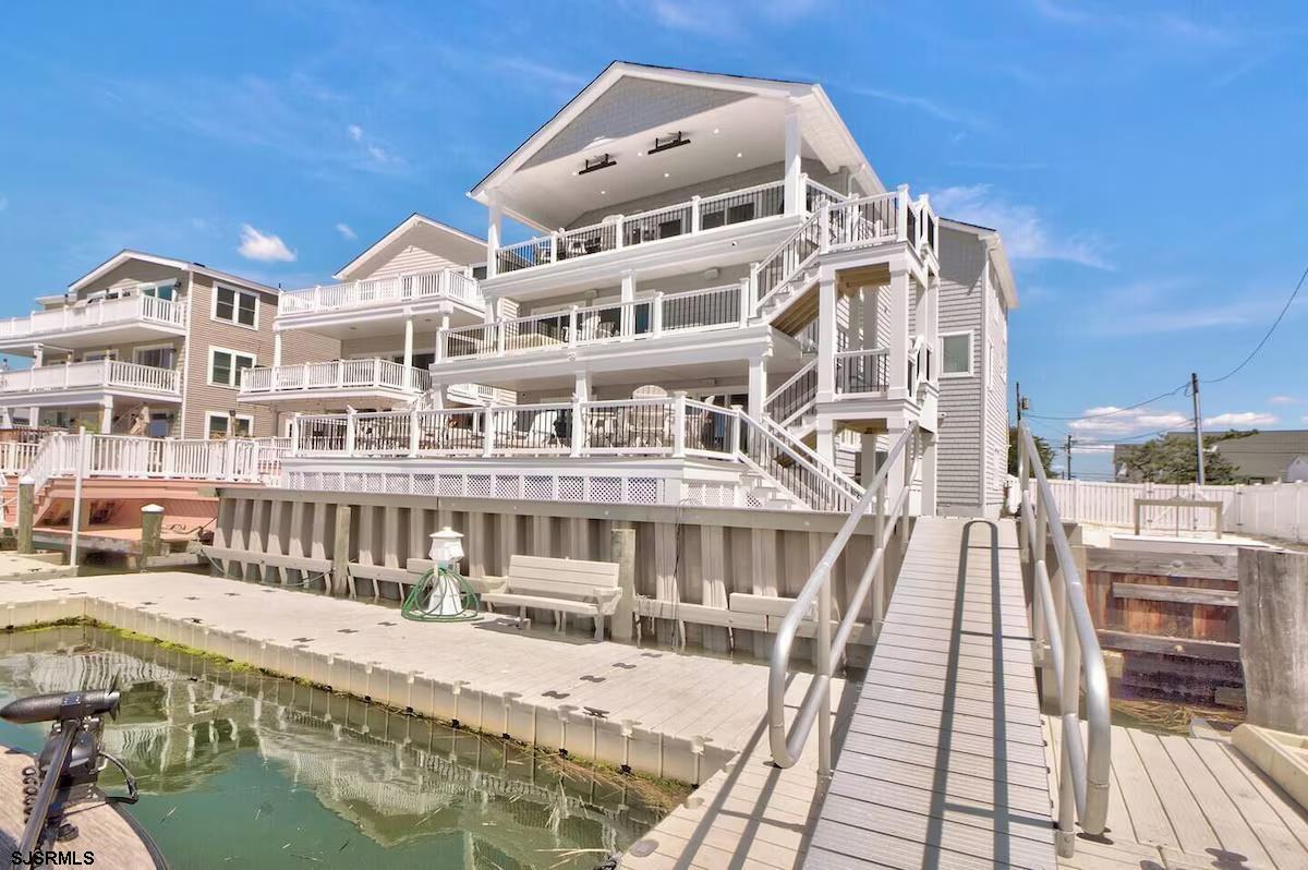 406 W Shore Dr Dr — photo