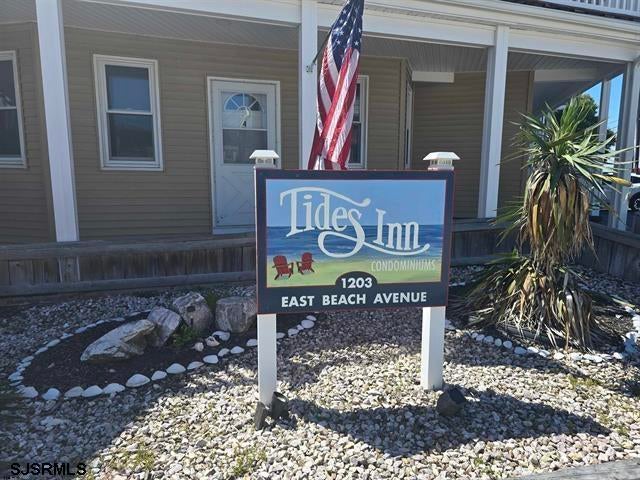 1203 E Beach 8 — photo
