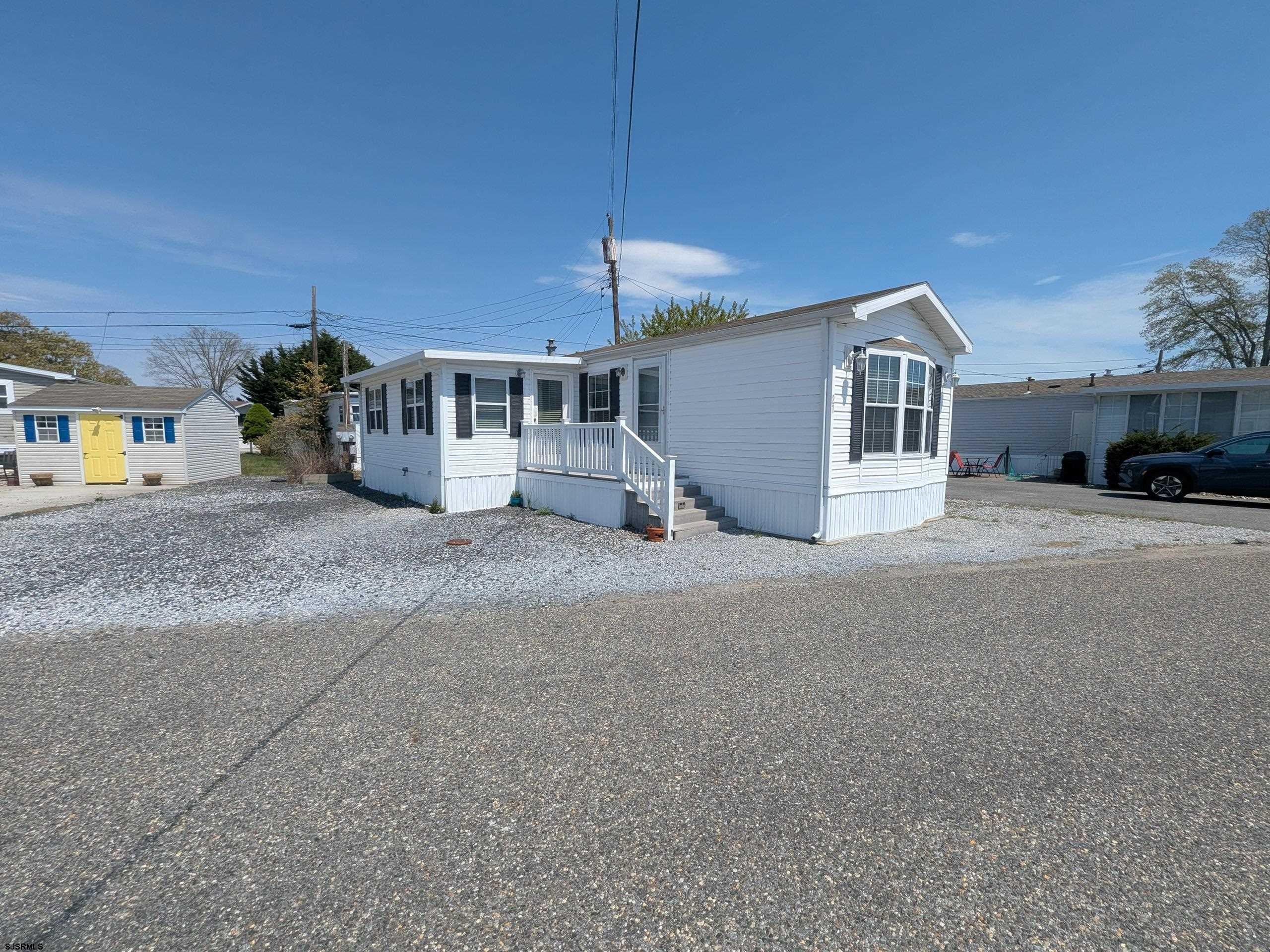 430 Shore Rd #21 — photo