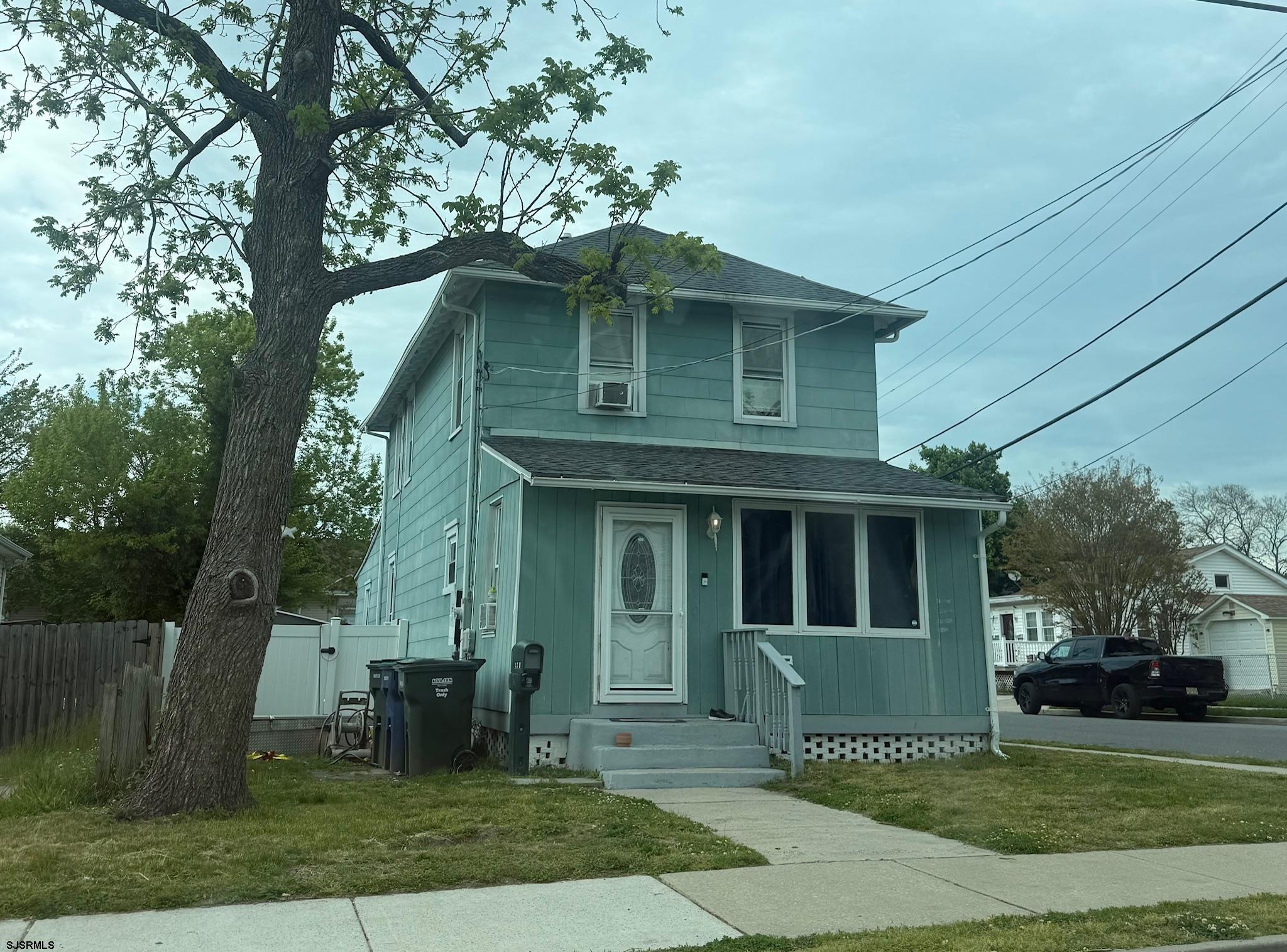 128 W Adams Ave — photo