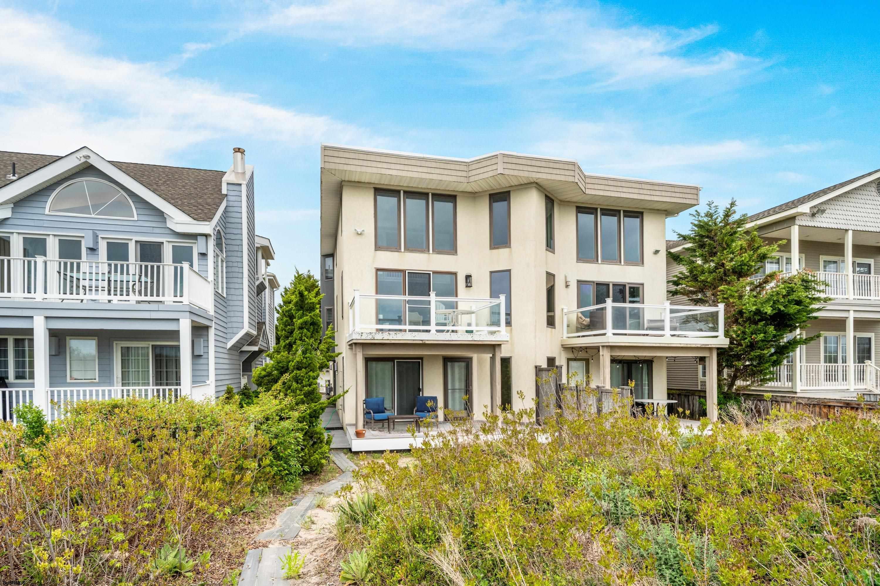 2930 Wesley South Townhouse — photo