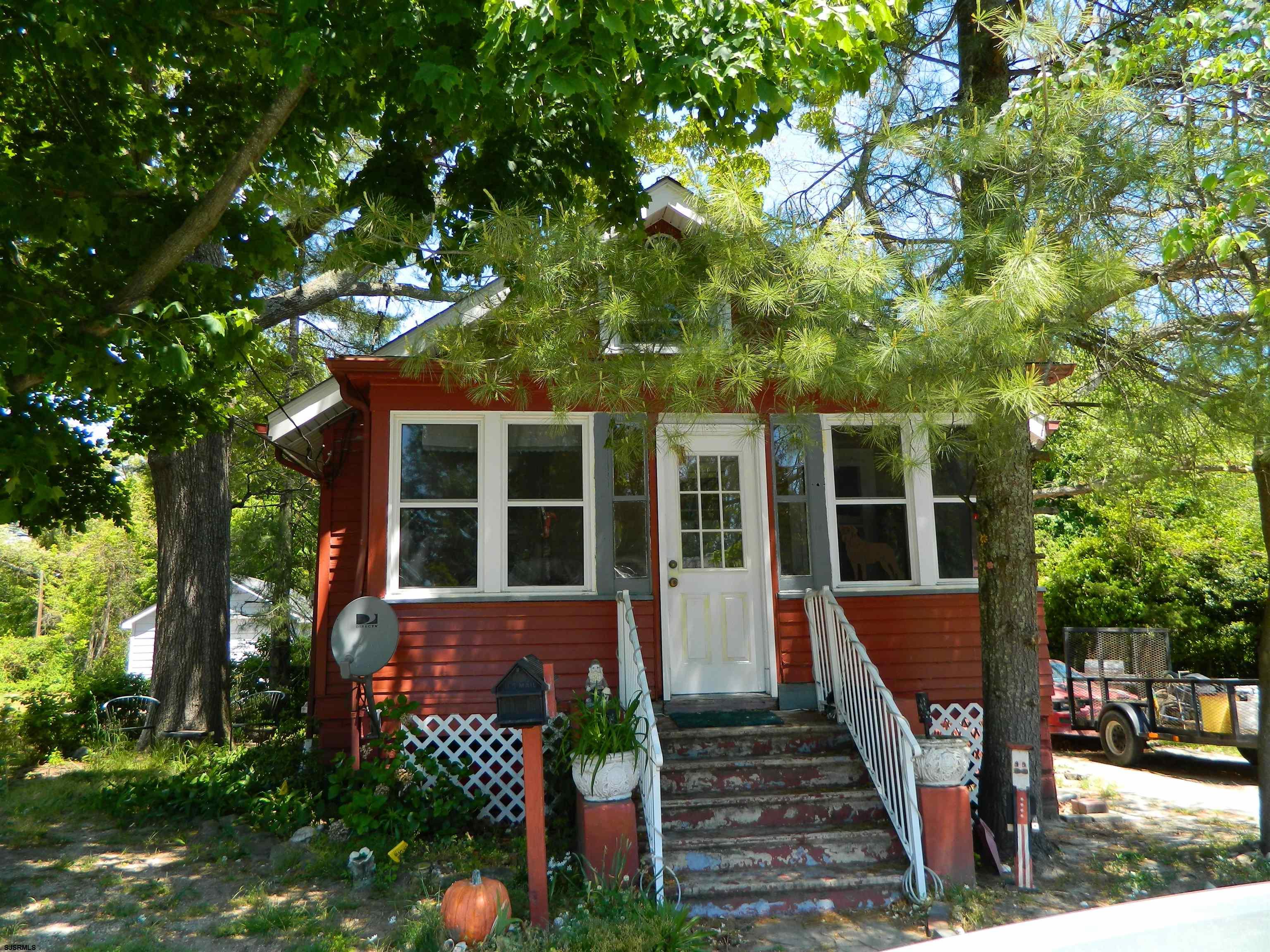 125 E Revere Ave — photo