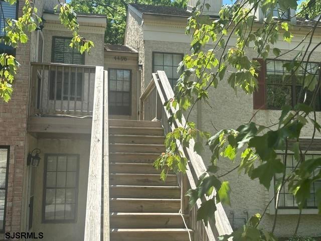 4406 Yorktown 81 — photo