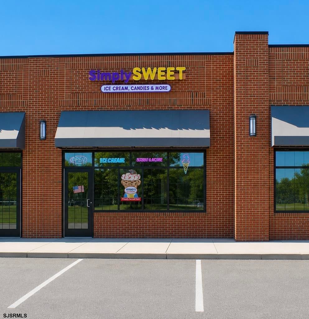 4 Roosevelt Blvd. Store #10 — photo