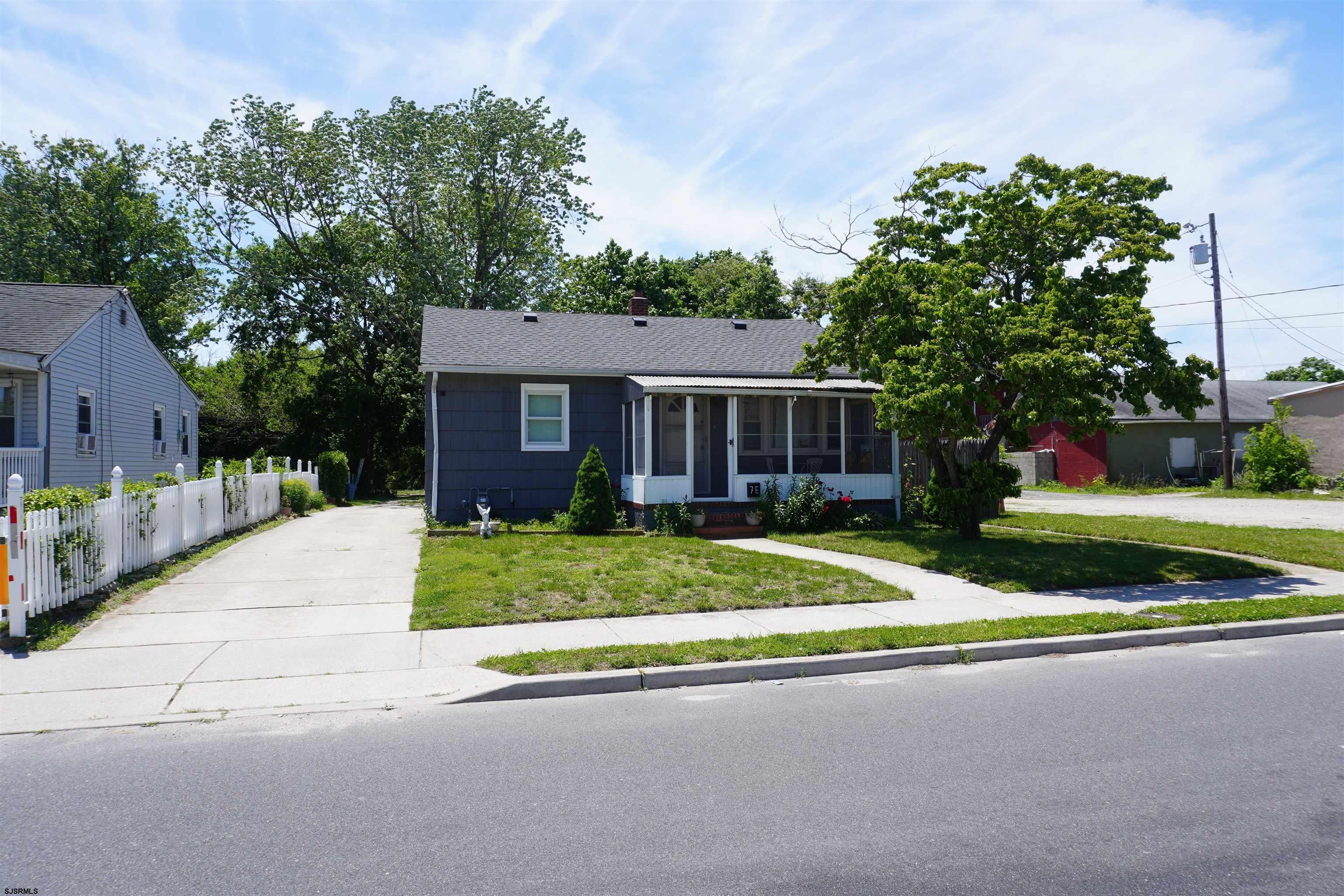 7 E Mulberry Ave — photo