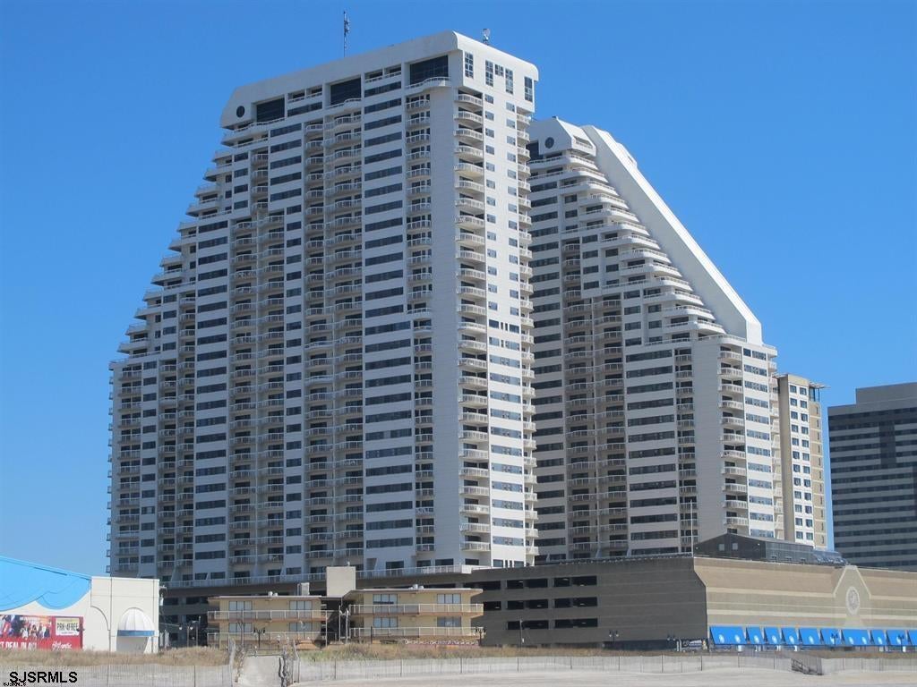 3101 Boardwalk 3403 - 1 — photo
