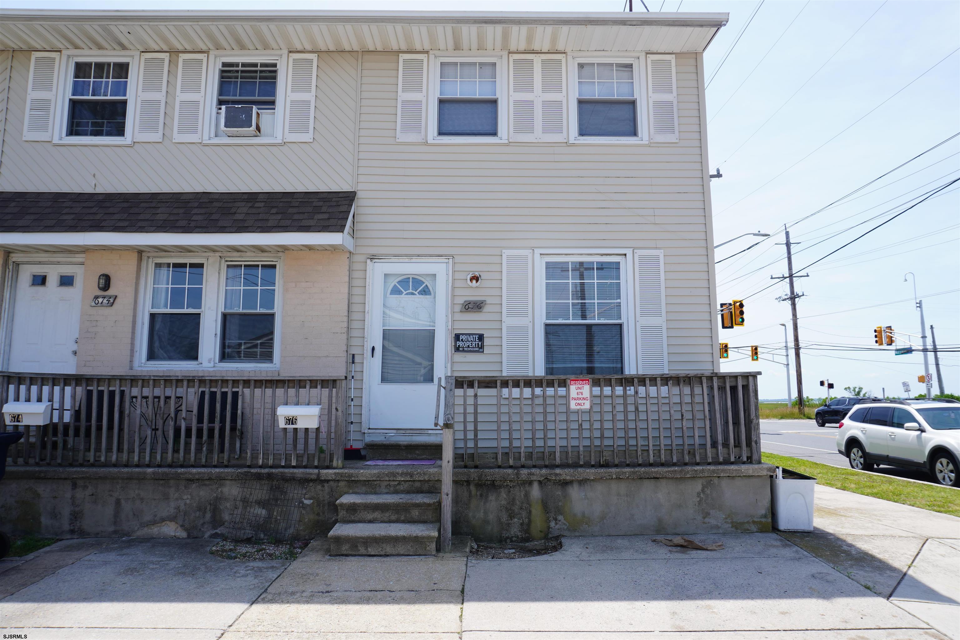 676 Carolyn 676 — photo