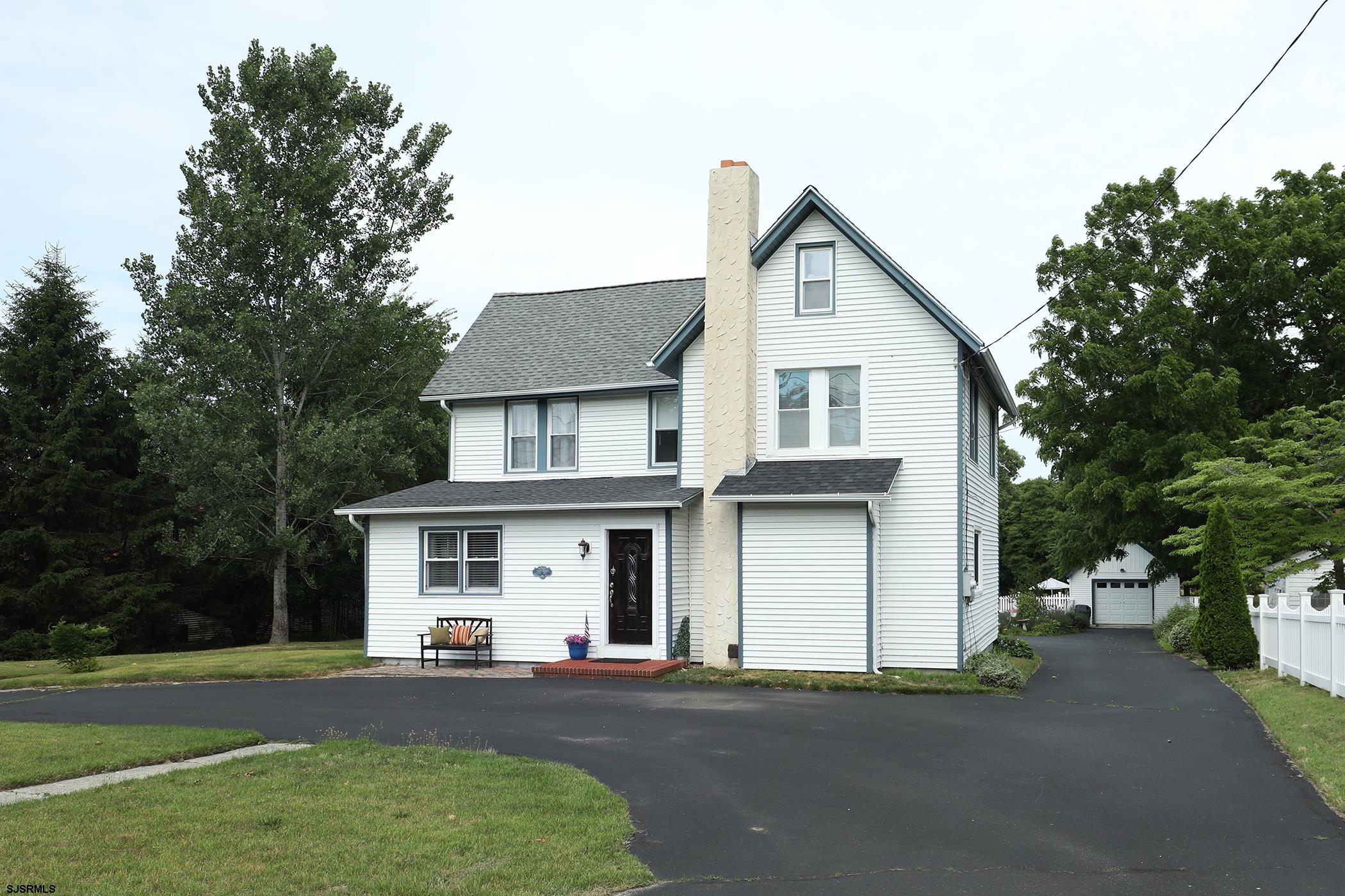 181 S New York Rd — photo