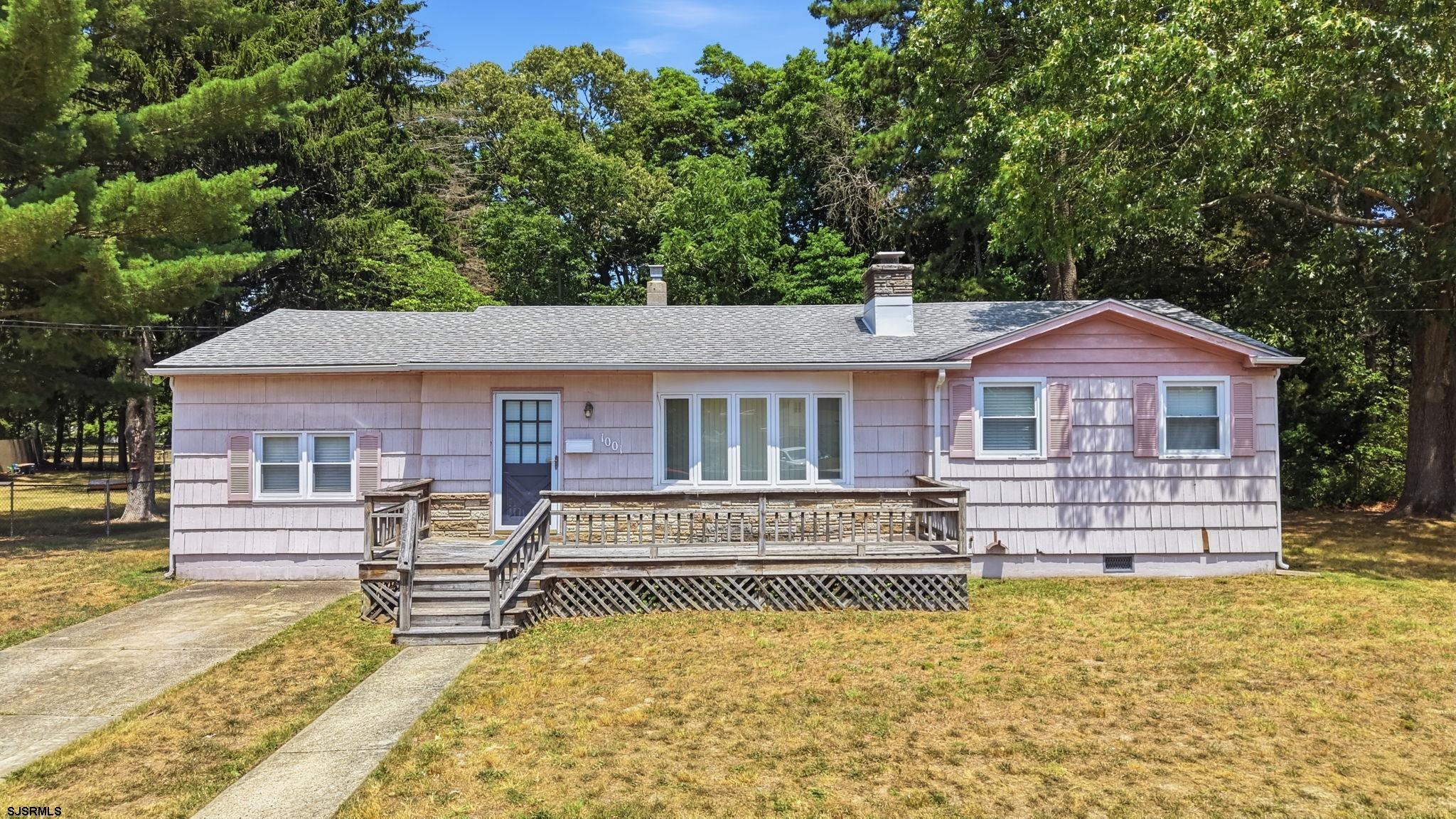 1001 Walnut Ave — photo