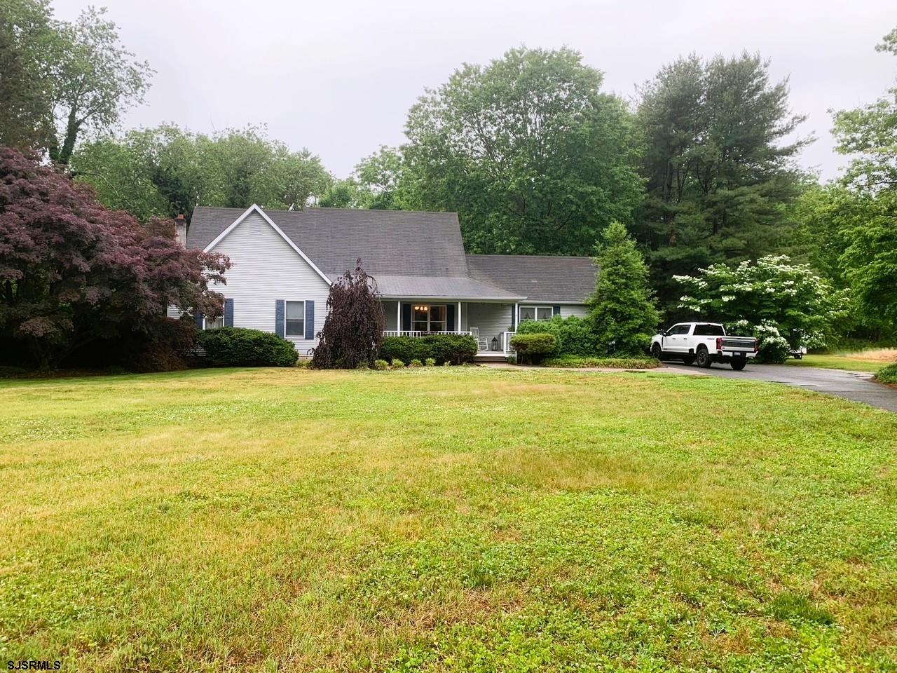 29 Birdsall Dr — photo