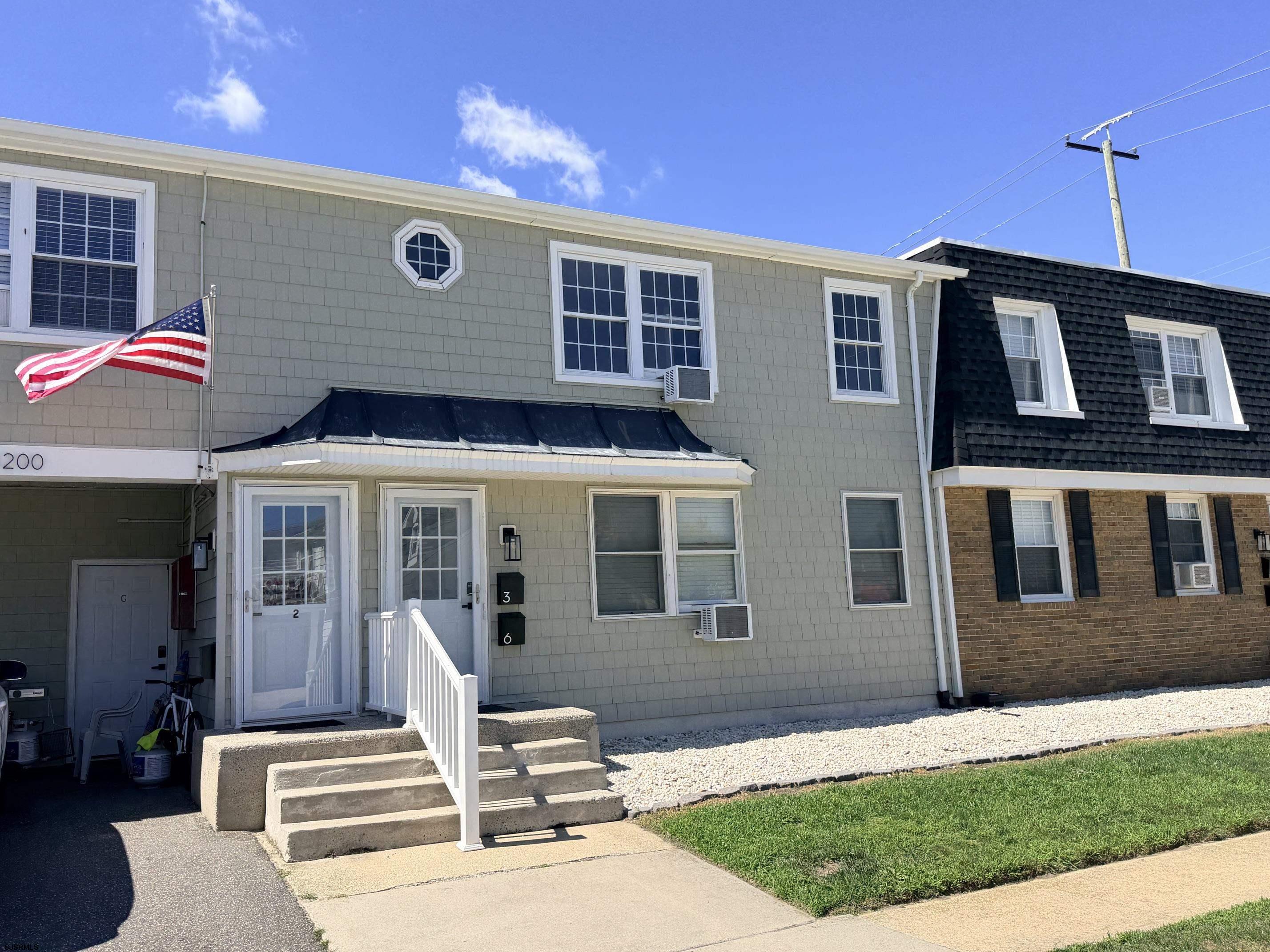 3200 W Brigantine Ave — photo