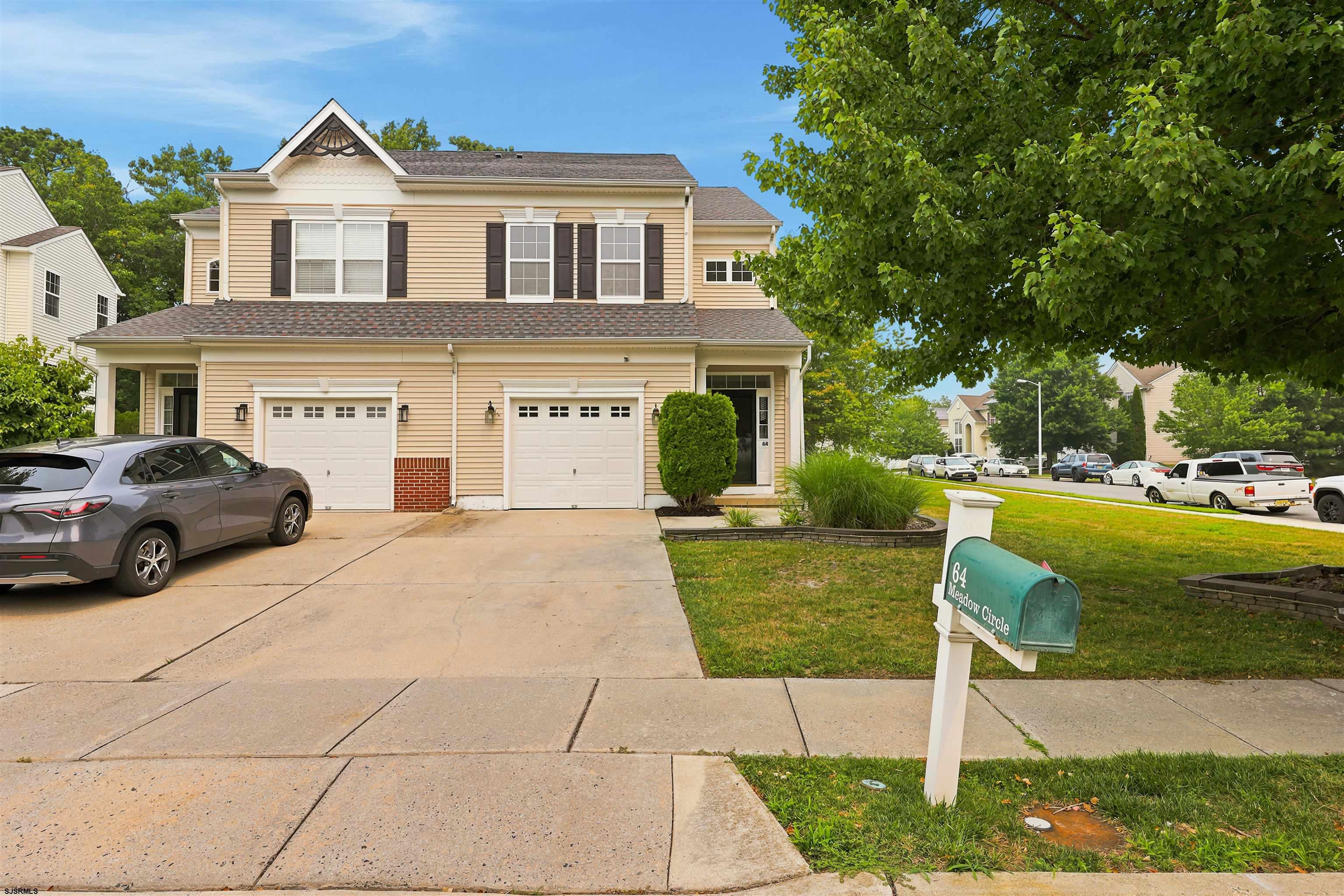 64 Meadow Circle Dr — photo