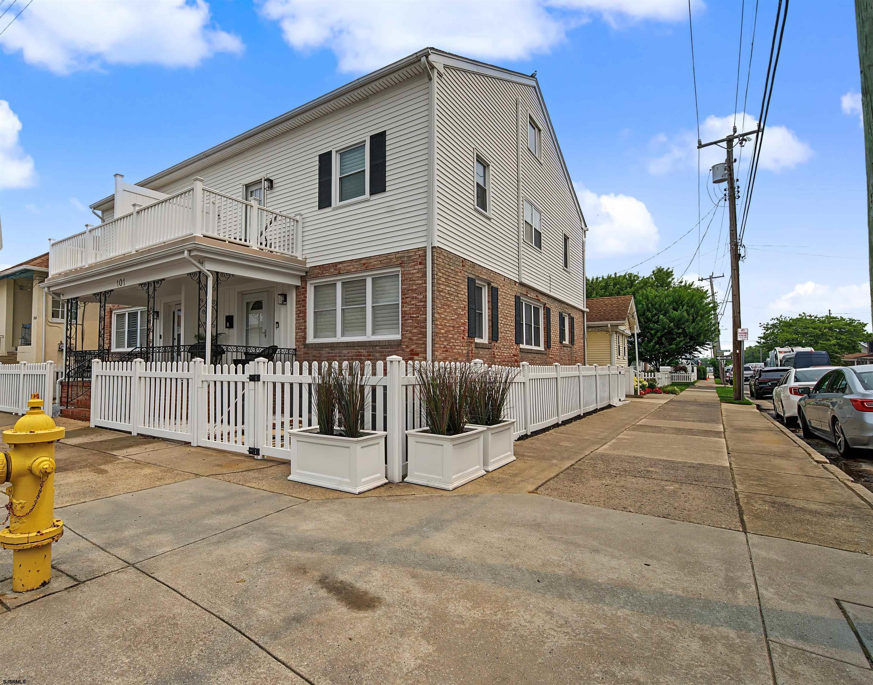101 B N Portland Ave — photo