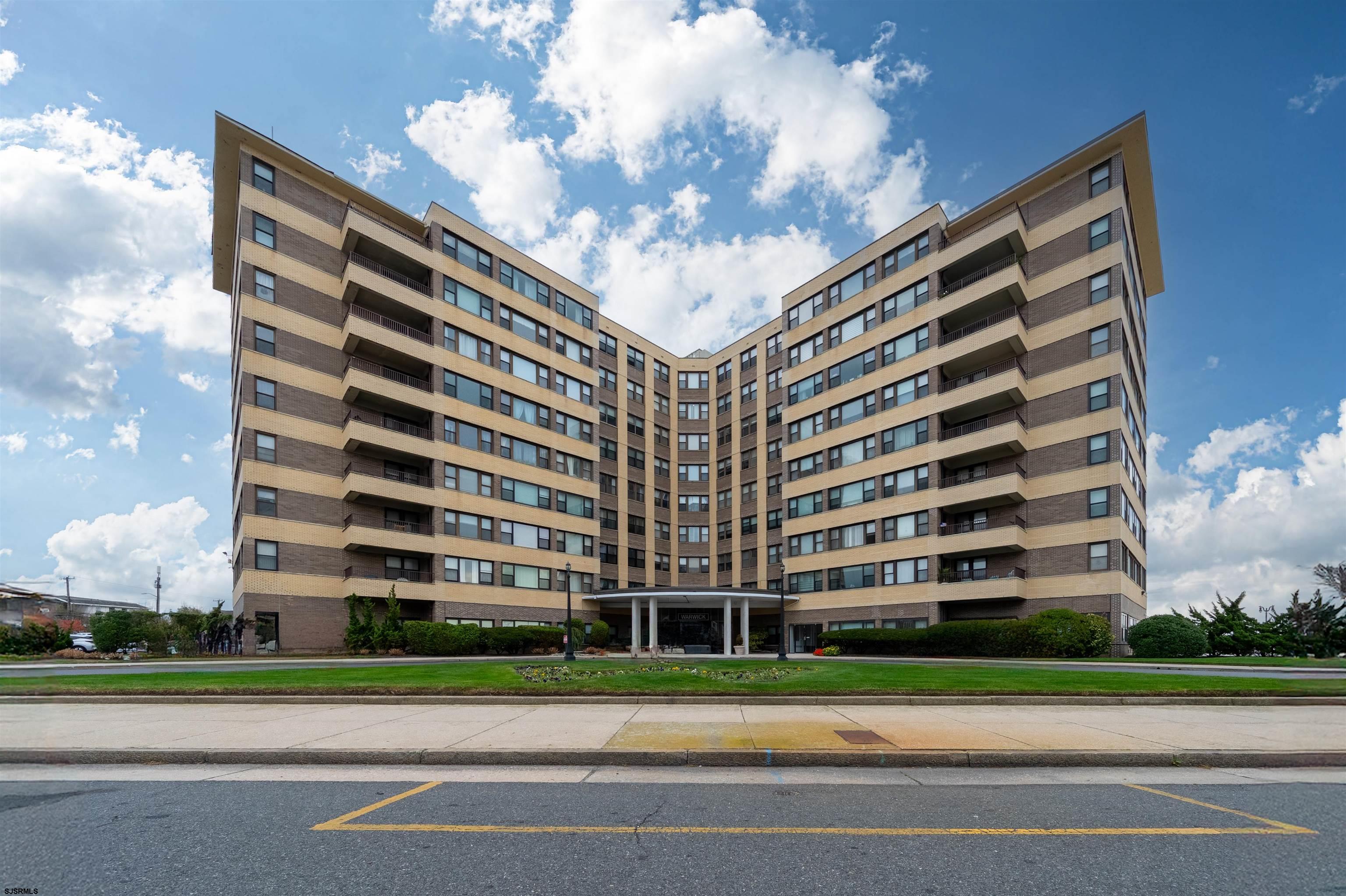 101 S Raleigh 317 — photo