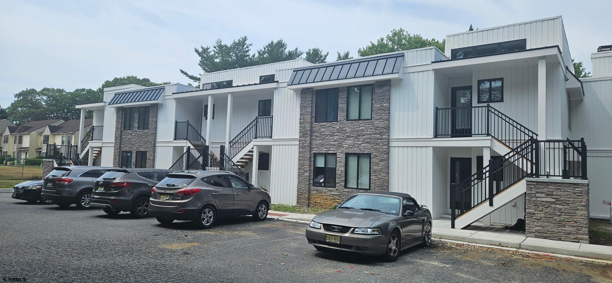 17 Tilton Club — photo