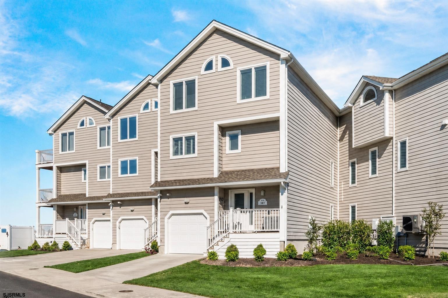 301 Alder 301 — photo