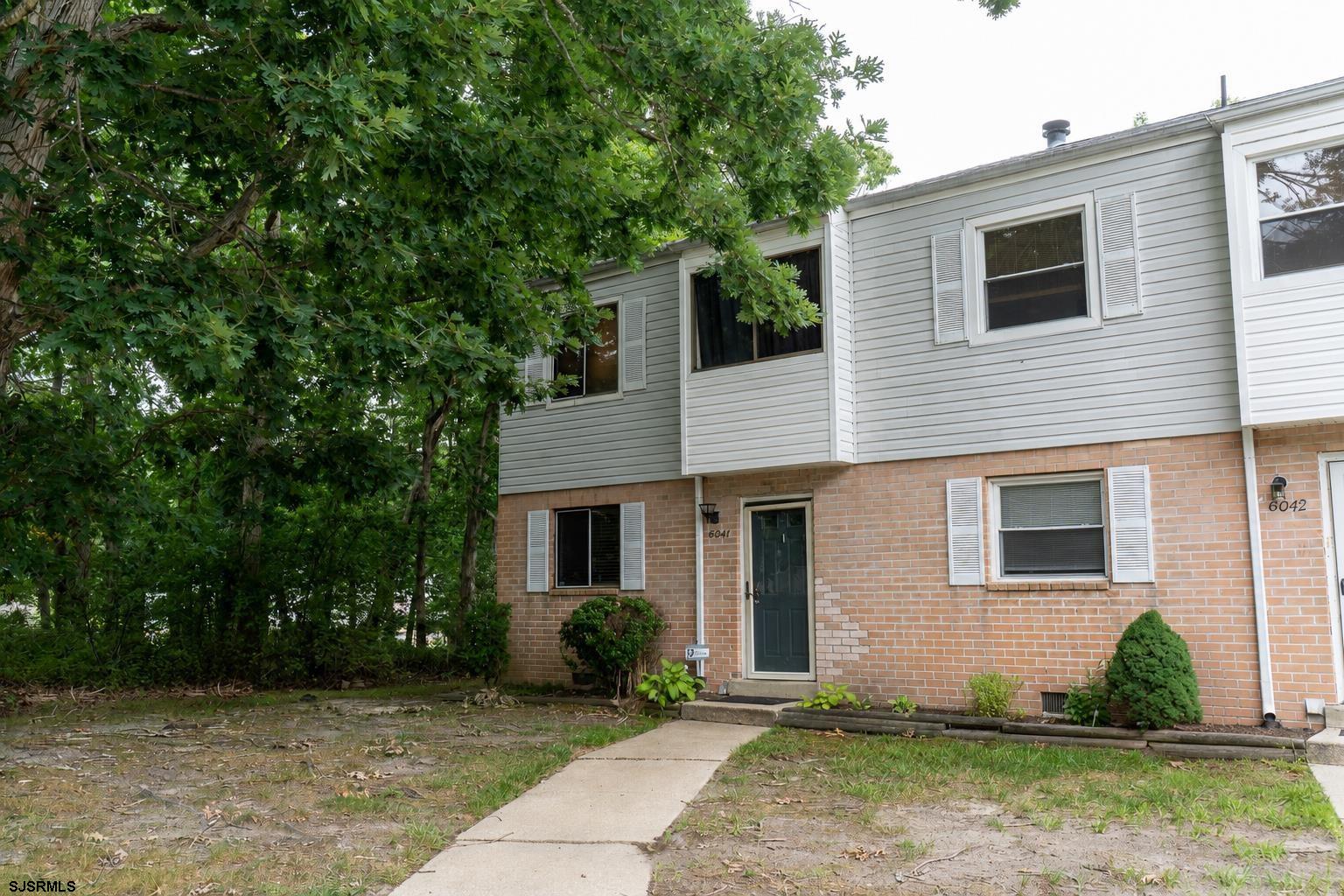 6041 Hoover Drive 6041 — photo
