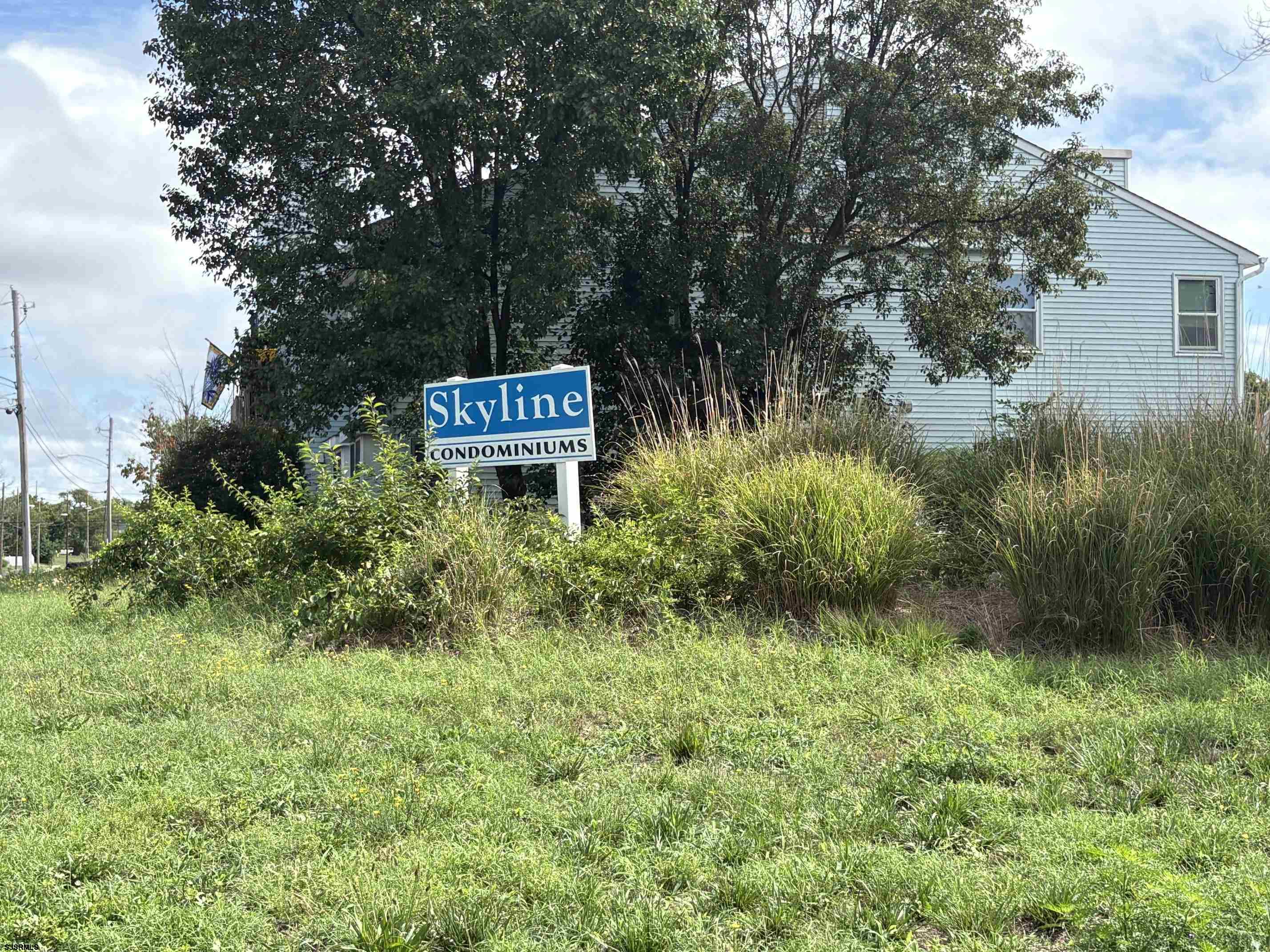 700 Franklin Blvd — photo