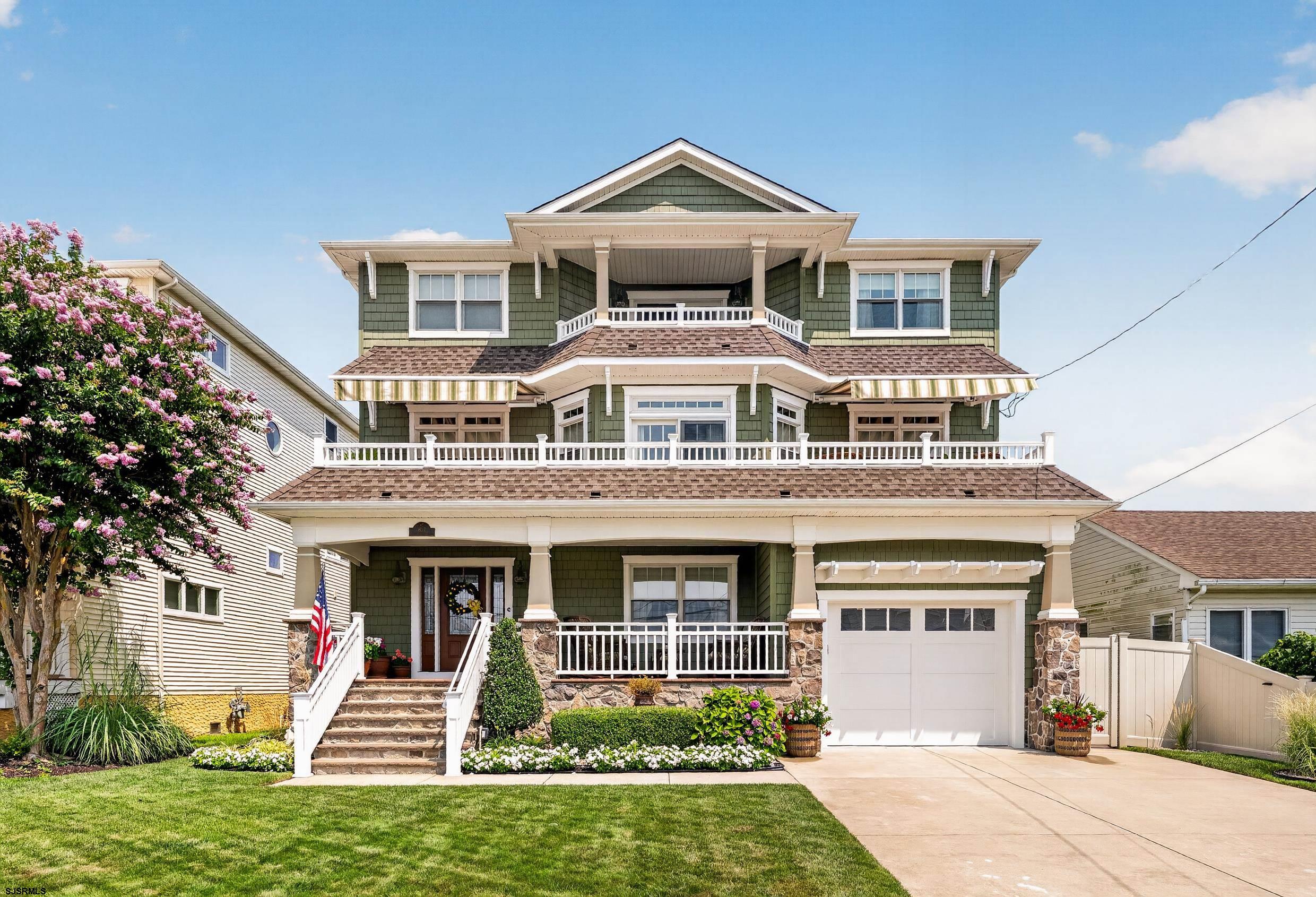 807 W Shore Dr. — photo