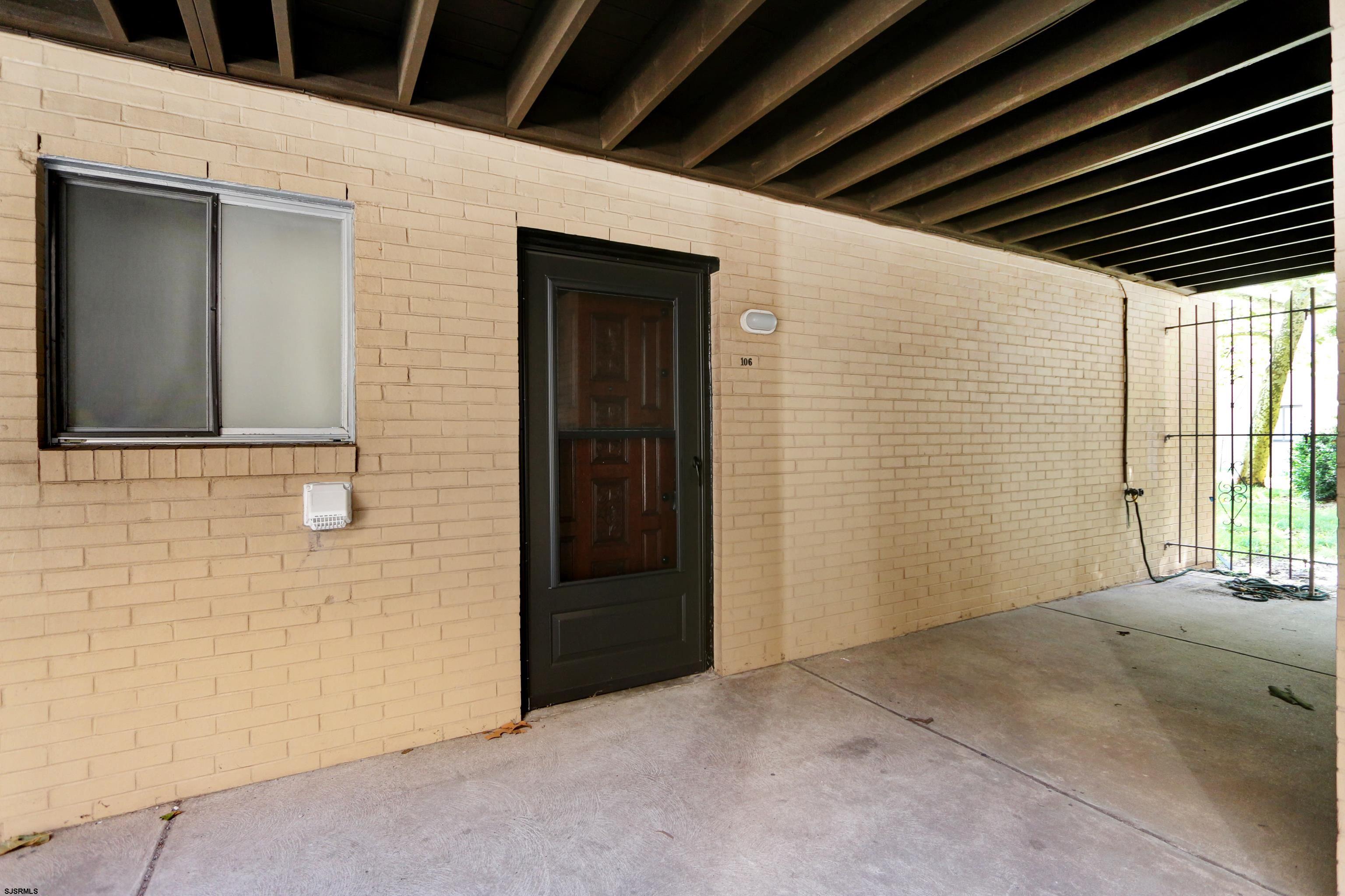 600 Pacific B106 — photo